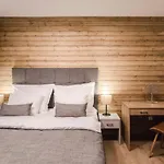 Arietes Marmont Appartement *