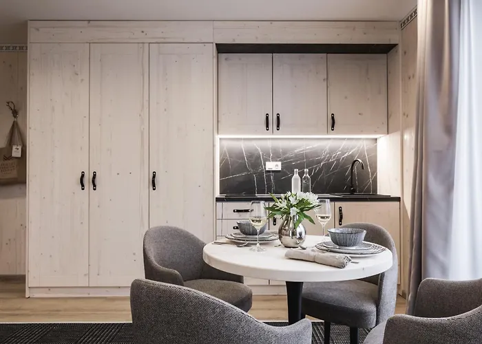 Arietes Marmont Apartament *
